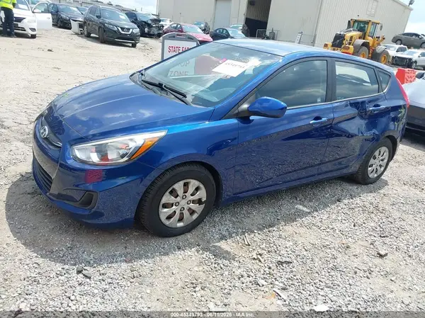 KMHCT5AE7GU255352 2016 HYUNDAI ACCENT - Image 2