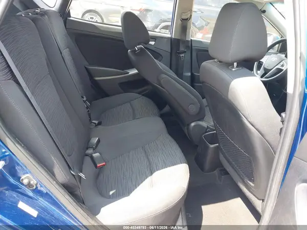 KMHCT5AE7GU255352 2016 HYUNDAI ACCENT - Image 8