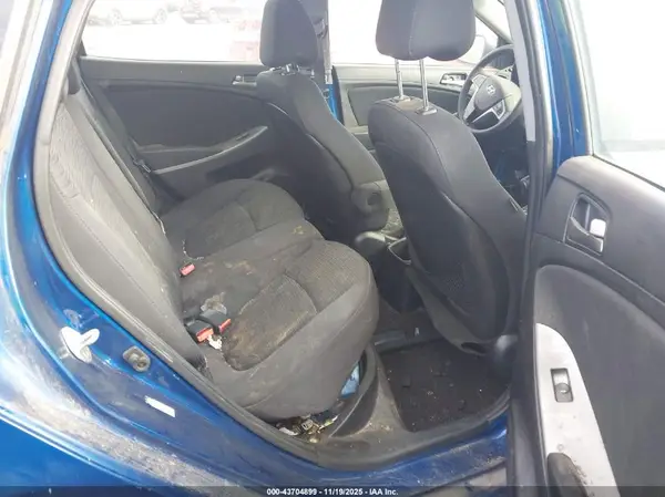 KMHCT5AE7GU264780 2016 HYUNDAI ACCENT - Image 8