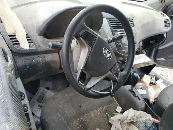 KMHCT5AE7GU267887 2016 HYUNDAI ACCENT - Image 8