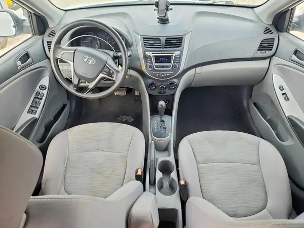 KMHCT5AE7GU275049 2016 HYUNDAI ACCENT - Image 8