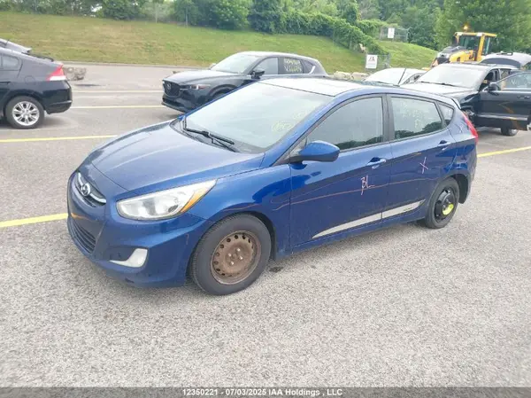 KMHCT5AE7GU278517 2016 HYUNDAI ACCENT - Image 2