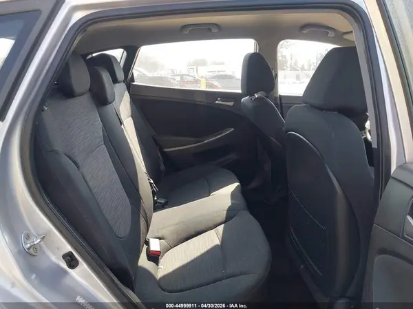 KMHCT5AE7GU279246 2016 HYUNDAI ACCENT - Image 8