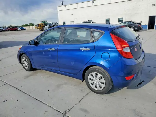KMHCT5AE7GU280512 2016 HYUNDAI ACCENT - Image 2