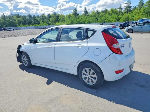 KMHCT5AE7GU289761 2016 HYUNDAI ACCENT - Image 2
