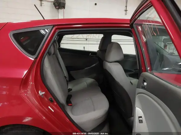 KMHCT5AE7GU290456 2016 HYUNDAI ACCENT - Image 8