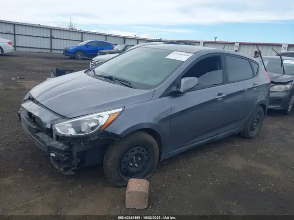 KMHCT5AE7GU293891 2016 HYUNDAI ACCENT - Image 2
