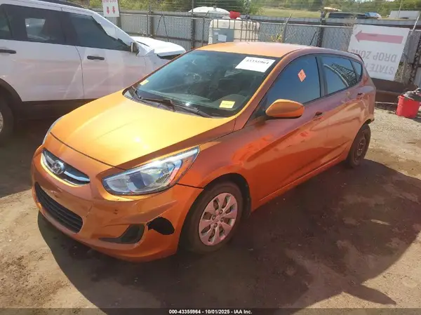 KMHCT5AE7GU295933 2016 HYUNDAI ACCENT - Image 2