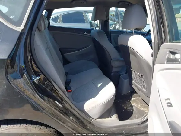 KMHCT5AE7HU300937 2017 HYUNDAI ACCENT - Image 8