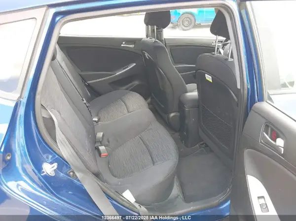KMHCT5AE7HU306110 2017 HYUNDAI ACCENT - Image 8
