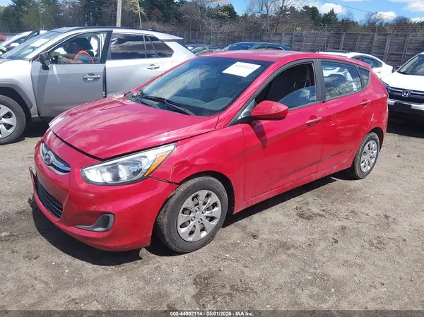 KMHCT5AE7HU306382 2017 HYUNDAI ACCENT - Image 2