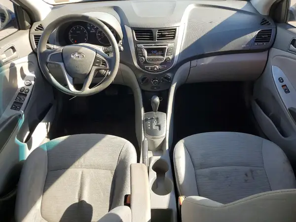KMHCT5AE7HU307354 2017 HYUNDAI ACCENT - Image 8