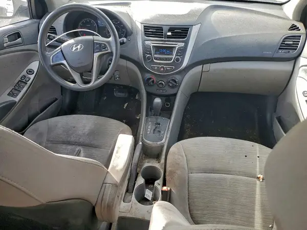 KMHCT5AE7HU307581 2017 HYUNDAI ACCENT - Image 8