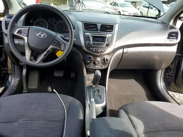 KMHCT5AE7HU308178 2017 HYUNDAI ACCENT - Image 8