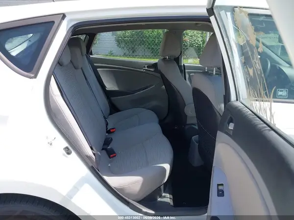 KMHCT5AE7HU312778 2017 HYUNDAI ACCENT - Image 8