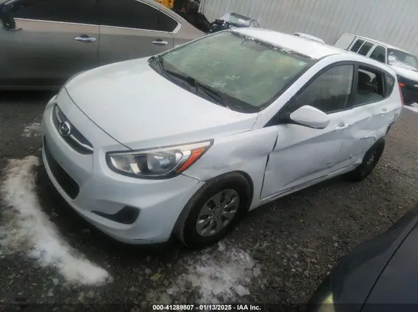 KMHCT5AE7HU316457 2017 HYUNDAI ACCENT - Image 2