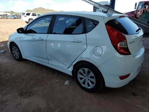 KMHCT5AE7HU319102 2017 HYUNDAI ACCENT - Image 2