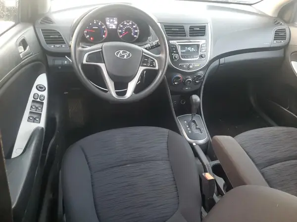 KMHCT5AE7HU319780 2017 HYUNDAI ACCENT - Image 8