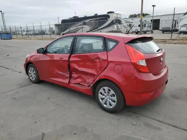 KMHCT5AE7HU319956 2017 HYUNDAI ACCENT - Image 2