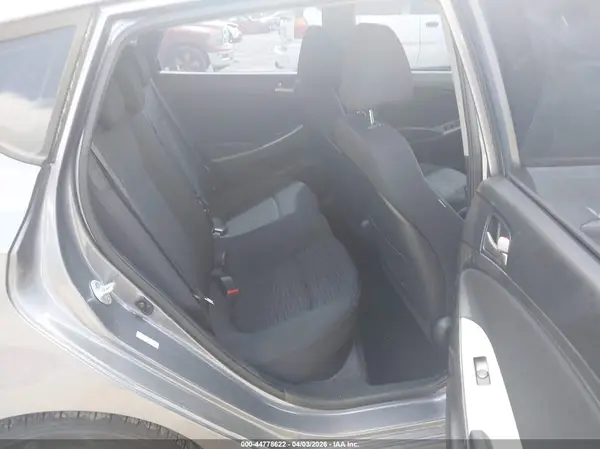 KMHCT5AE7HU320055 2017 HYUNDAI ACCENT - Image 8