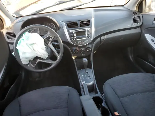 KMHCT5AE7HU325370 2017 HYUNDAI ACCENT - Image 8