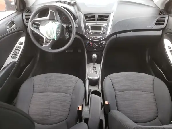 KMHCT5AE7HU326549 2017 HYUNDAI ACCENT - Image 8