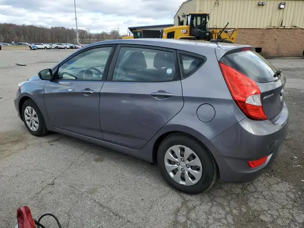 KMHCT5AE7HU334022 2017 HYUNDAI ACCENT - Image 2