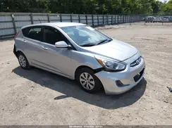 KMHCT5AE7HU335574 2017 HYUNDAI ACCENT