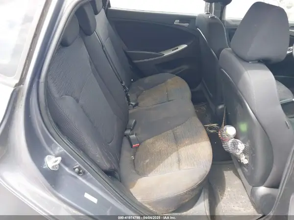 KMHCT5AE7HU338751 2017 HYUNDAI ACCENT - Image 8
