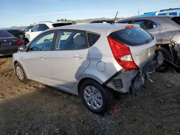 KMHCT5AE7HU339298 2017 HYUNDAI ACCENT - Image 2