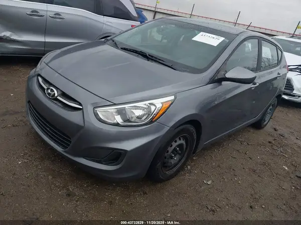 KMHCT5AE7HU341035 2017 HYUNDAI ACCENT - Image 2