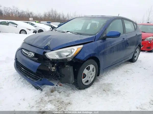 KMHCT5AE7HU342881 2017 HYUNDAI ACCENT - Image 2