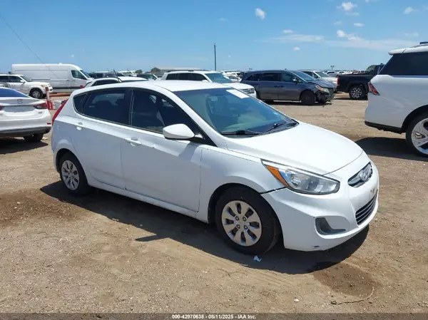 KMHCT5AE7HU348731 2017 HYUNDAI ACCENT - Image 1