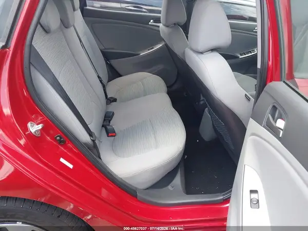 KMHCT5AE7HU357753 2017 HYUNDAI ACCENT - Image 8