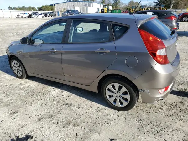 KMHCT5AE7HU359504 2017 HYUNDAI ACCENT - Image 2