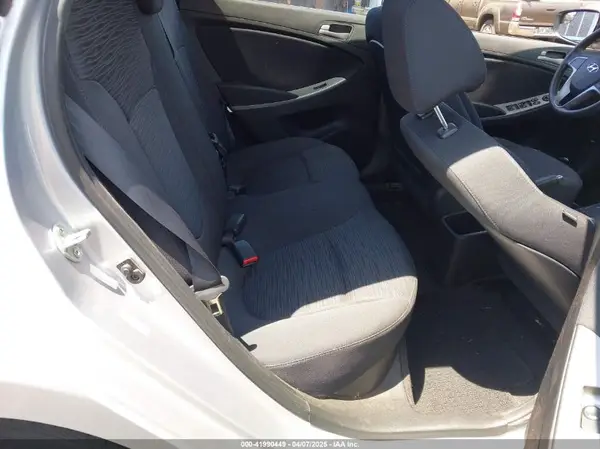 KMHCT5AE8GU244022 2016 HYUNDAI ACCENT - Image 8