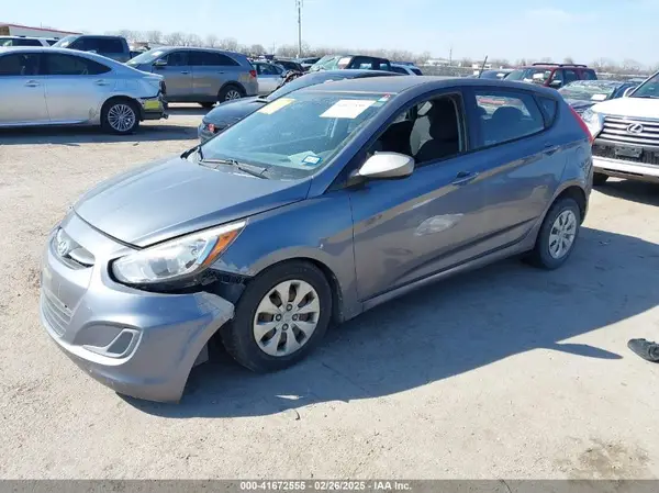 KMHCT5AE8GU247843 2016 HYUNDAI ACCENT - Image 2