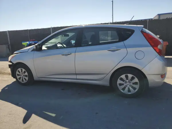KMHCT5AE8GU255098 2016 HYUNDAI ACCENT - Image 2