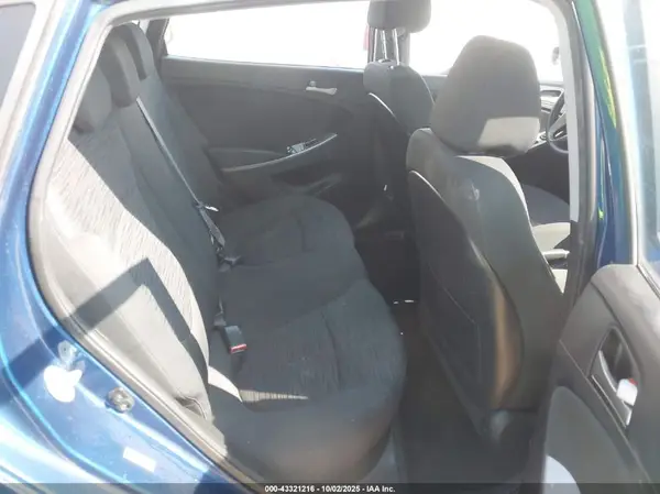 KMHCT5AE8GU256431 2016 HYUNDAI ACCENT - Image 8