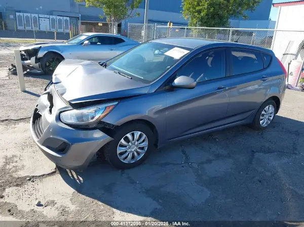 KMHCT5AE8GU263783 2016 HYUNDAI ACCENT - Image 2