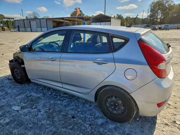 KMHCT5AE8GU267445 2016 HYUNDAI ACCENT - Image 2