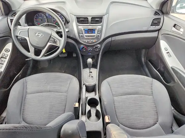 KMHCT5AE8GU275402 2016 HYUNDAI ACCENT - Image 8