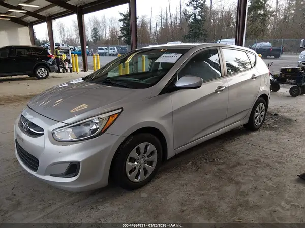 KMHCT5AE8GU279563 2016 HYUNDAI ACCENT - Image 2