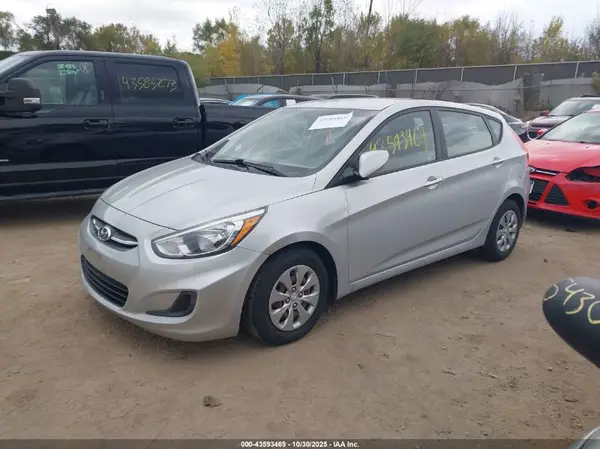 KMHCT5AE8GU285850 2016 HYUNDAI ACCENT - Image 2