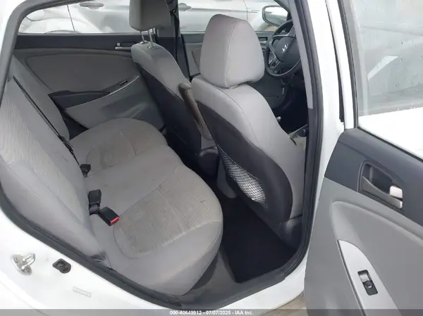KMHCT5AE8GU285993 2016 HYUNDAI ACCENT - Image 8