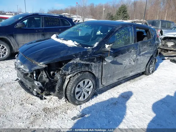 KMHCT5AE8GU286934 2016 HYUNDAI ACCENT - Image 2