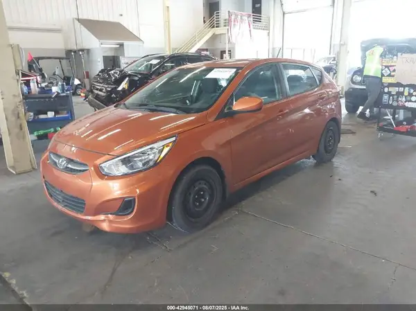 KMHCT5AE8GU290711 2016 HYUNDAI ACCENT - Image 2