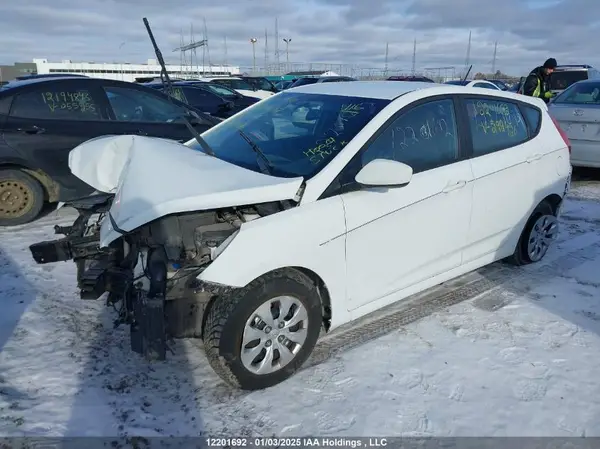 KMHCT5AE8GU292426 2016 HYUNDAI ACCENT - Image 2