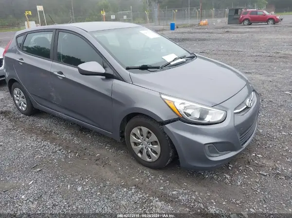 KMHCT5AE8HU311803 2017 HYUNDAI ACCENT - Image 1
