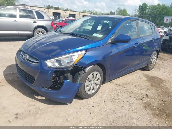 KMHCT5AE8HU312157 2017 HYUNDAI ACCENT - Image 2